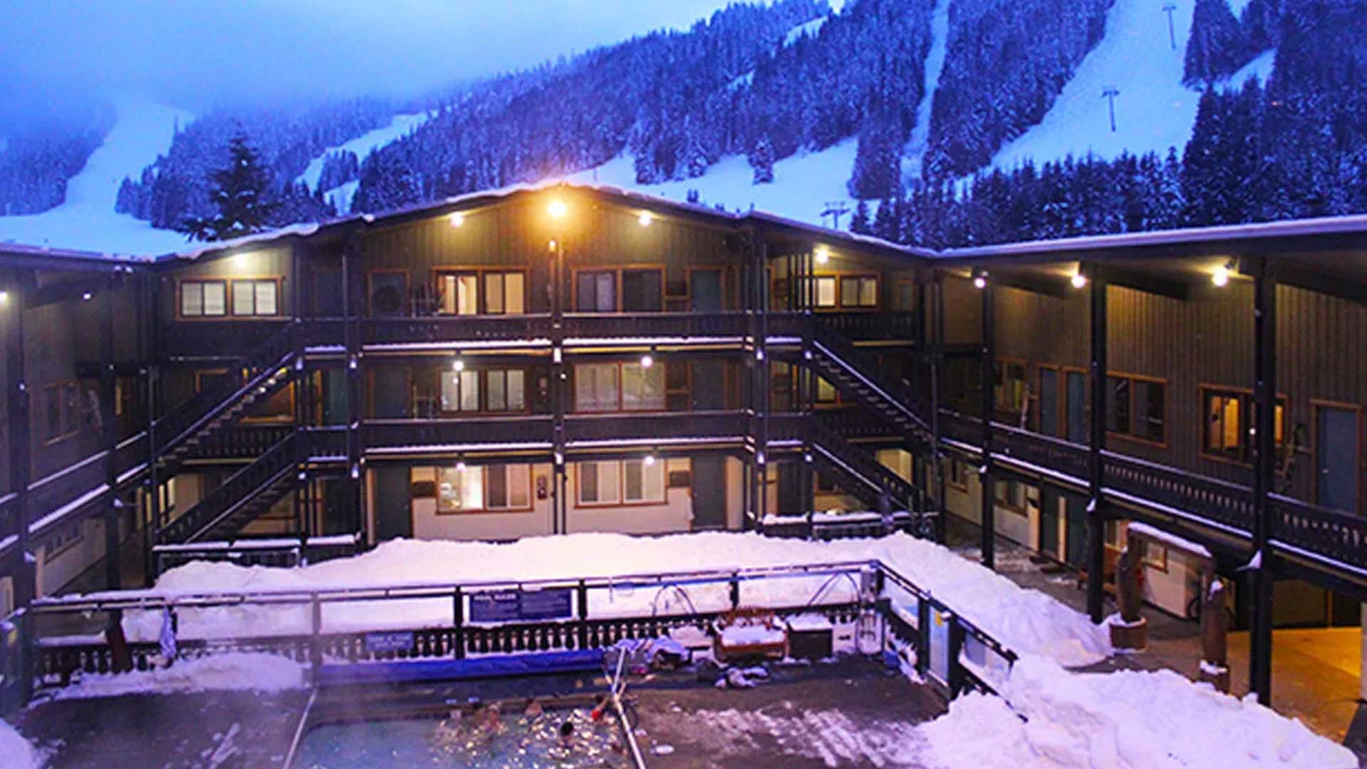 Lodging Crystal Mountain Resort