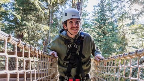 Flying Raven ropes course